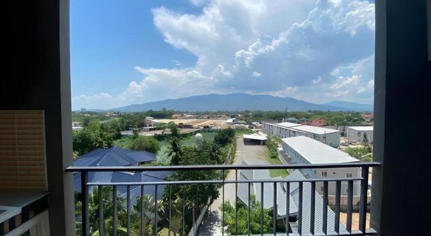 The Y Residence Chiang Mai Esterno foto